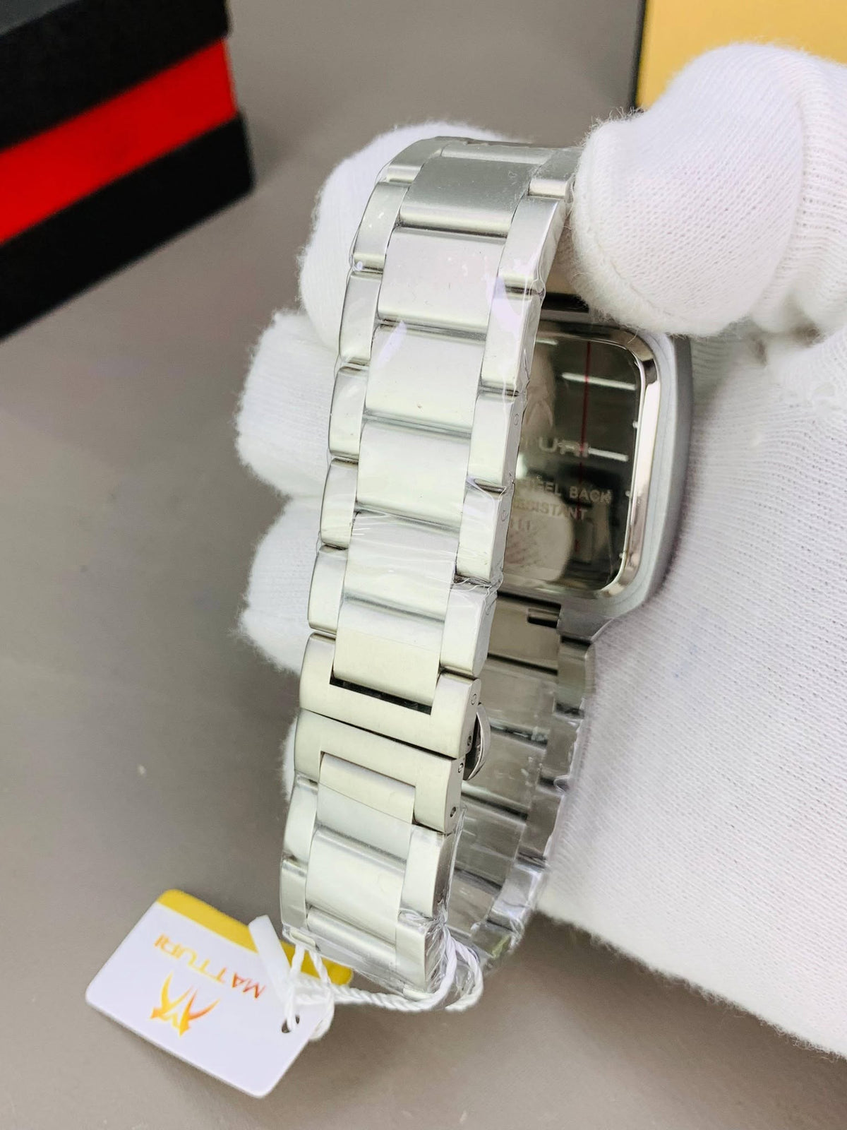 Matturi Stainless Steel Watch – Multiple Colors | Free Delivery All Over Pakistan | Rs. 4,500