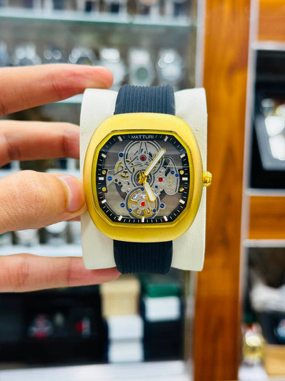 Matturi Men Watch with Premium Silicone Strap – Rs. 4,500 | Free Delivery All Over Pakistan