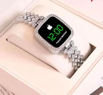 Women’s Water-Resistant Quartz Watch – Square Dial with Chain Strap