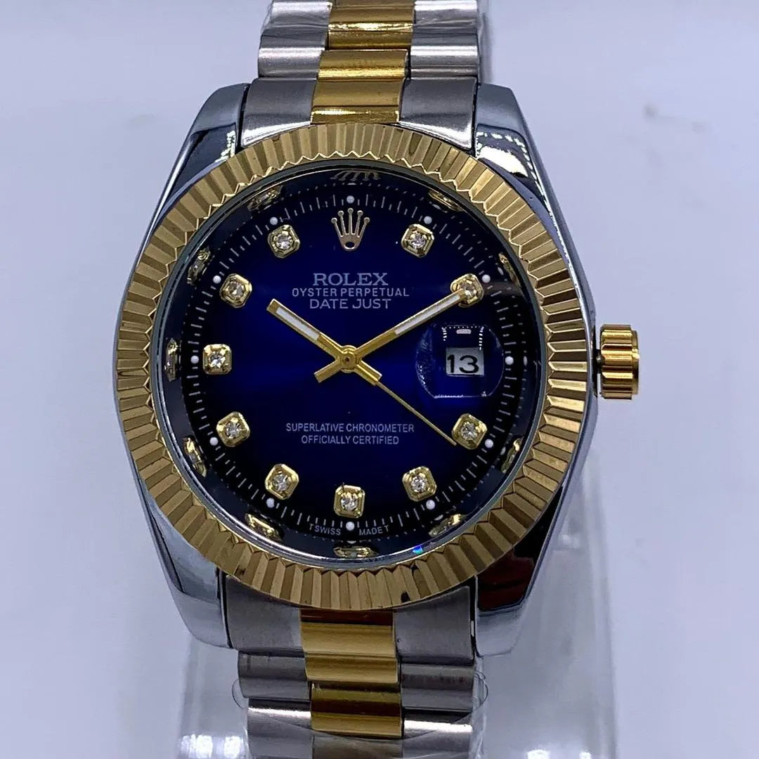 Men’s Quartz Chronograph Watch – Water-Resistant with Date Display