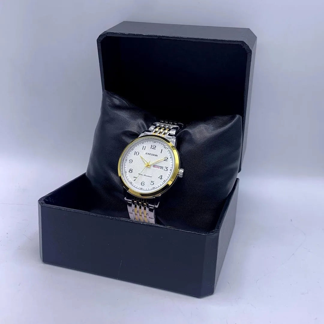 Men's Movement: Quartz, Water Resistant Watch